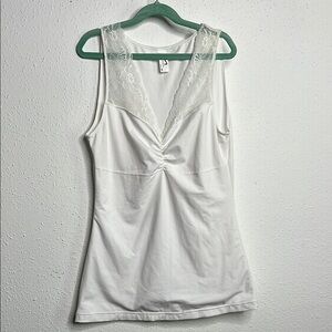 Maidenform White Shapewear V-Neck Top